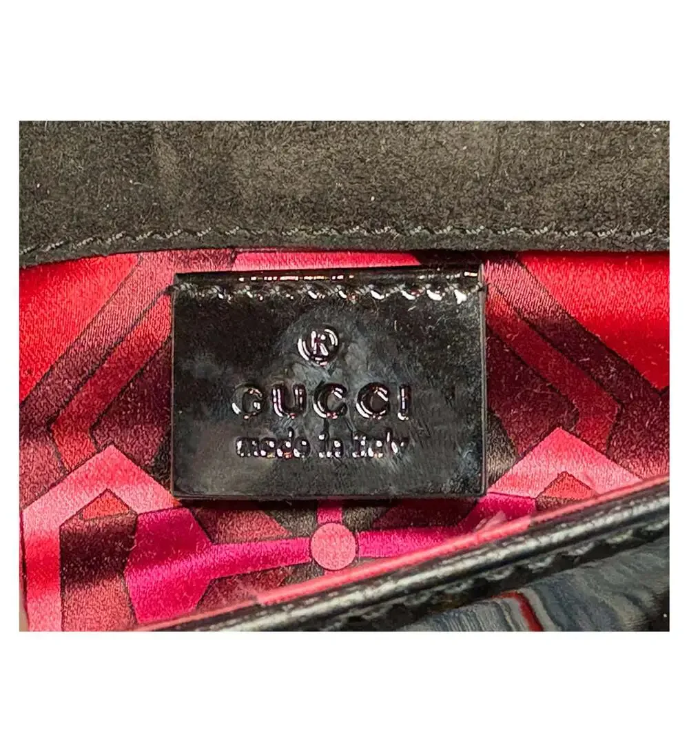 Vintage Gucci x Tom Ford Romy Patent Leather Black Mirror Lucite Clutch